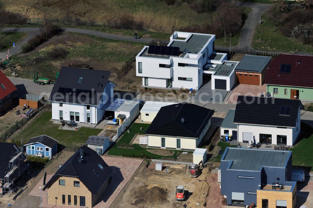 Magdeburg from the bird's eye view: Single-family residential development area on pear garden in Magdeburg Ottersleben