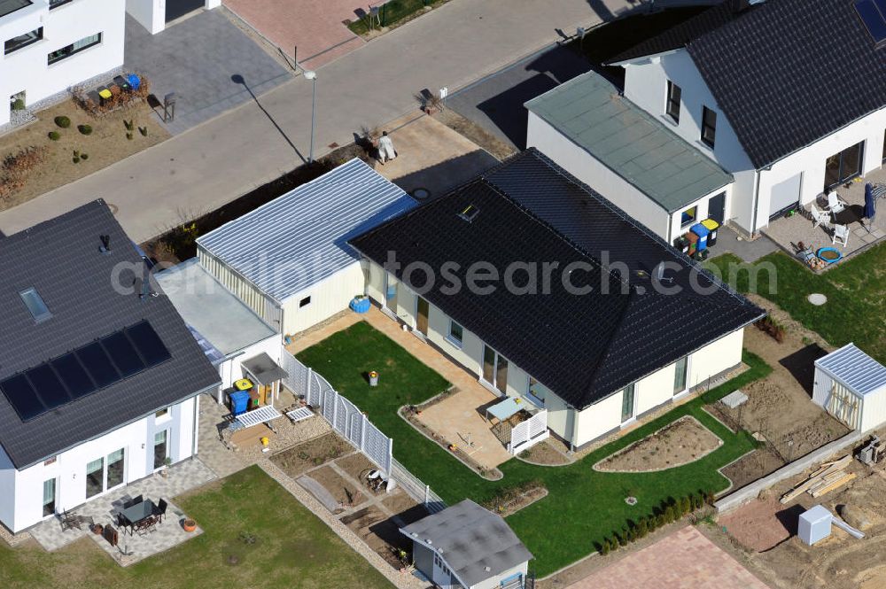 Aerial image Magdeburg - Single-family residential development area on pear garden in Magdeburg Ottersleben