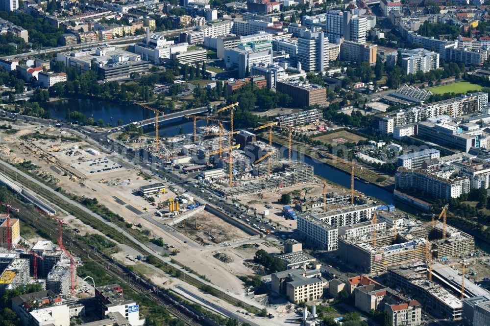 Berlin from the bird's eye view: Development area of industrial wasteland of Europa City along the Heidestrasse in the district Moabit in Berlin, Germany