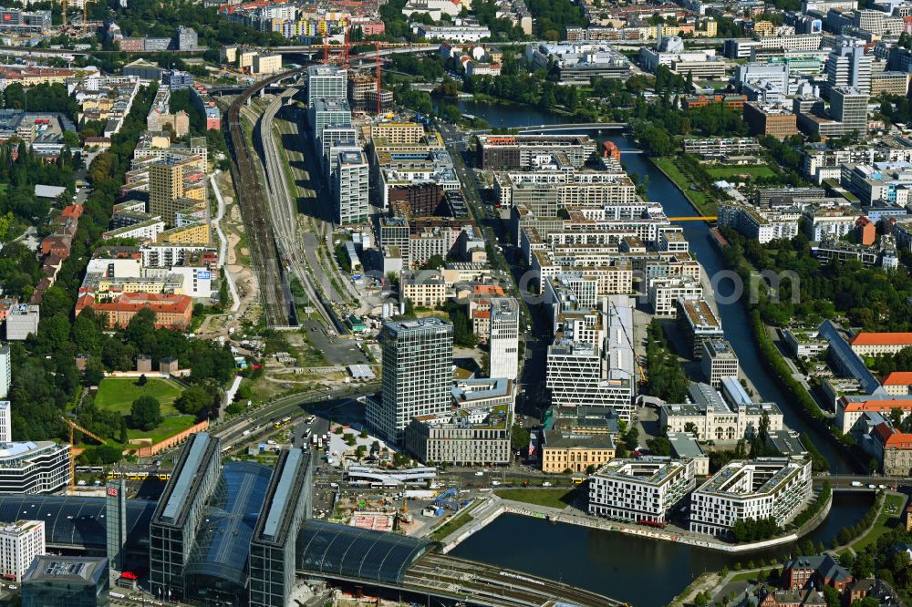 Aerial image Berlin - Development area of industrial wasteland of Europa City along the Heidestrasse in the district Moabit in Berlin, Germany