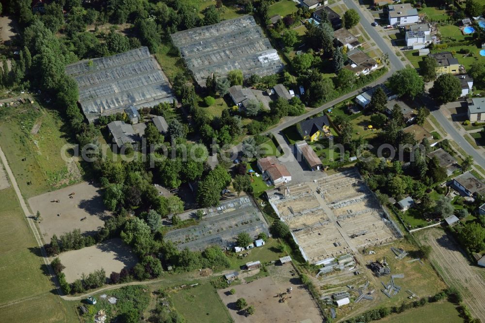 Aerial photograph Berlin - Development area of wasteland on the site of a former nurseryan der Pfauenkehre in Berlin in Germany