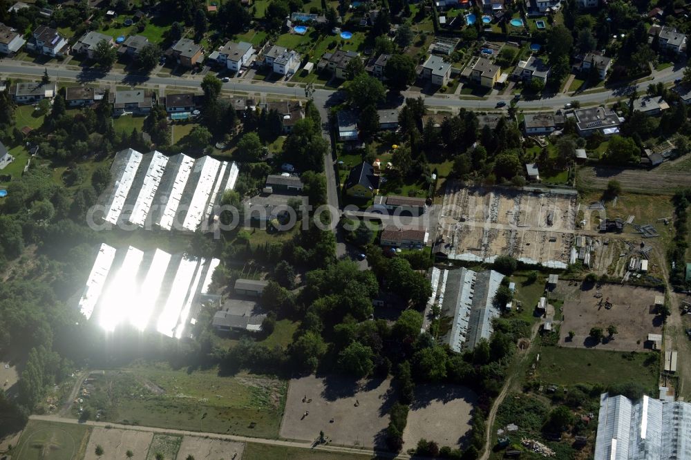 Berlin from the bird's eye view: Development area of wasteland on the site of a former nurseryan der Pfauenkehre in Berlin in Germany