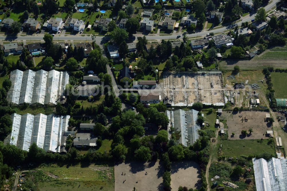 Aerial image Berlin - Development area of wasteland on the site of a former nurseryan der Pfauenkehre in Berlin in Germany