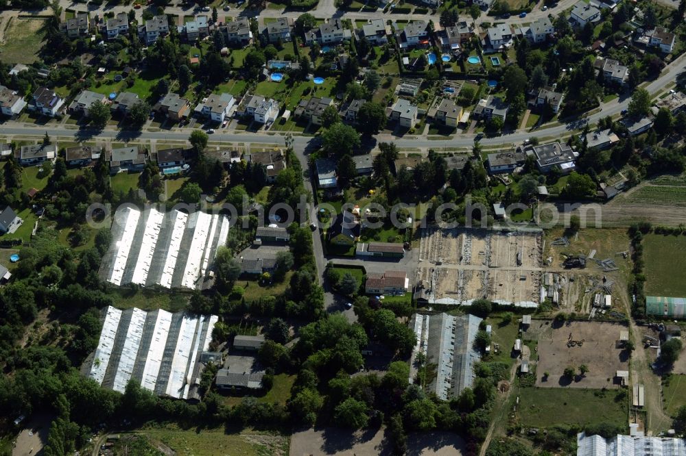 Berlin from the bird's eye view: Development area of wasteland on the site of a former nurseryan der Pfauenkehre in Berlin in Germany