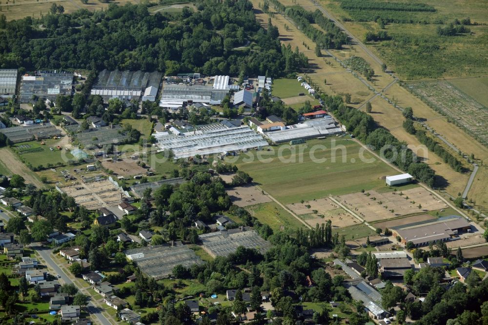 Aerial photograph Berlin - Development area of wasteland on the site of a former nurseryan der Pfauenkehre in Berlin in Germany