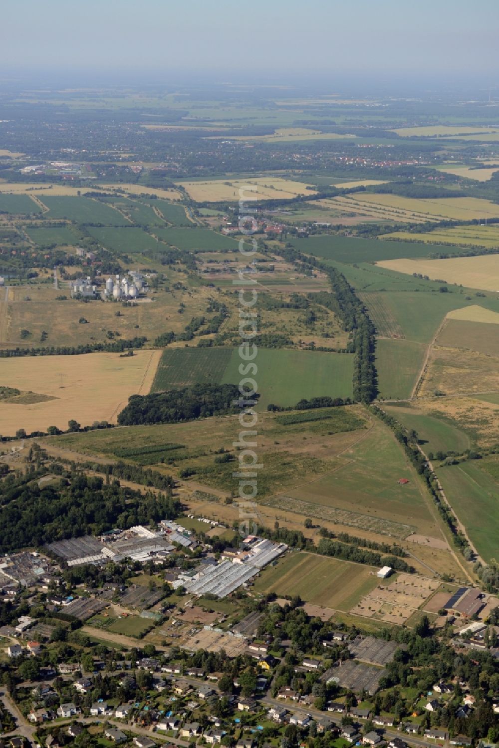 Berlin from the bird's eye view: Development area of wasteland on the site of a former nurseryan der Pfauenkehre in Berlin in Germany