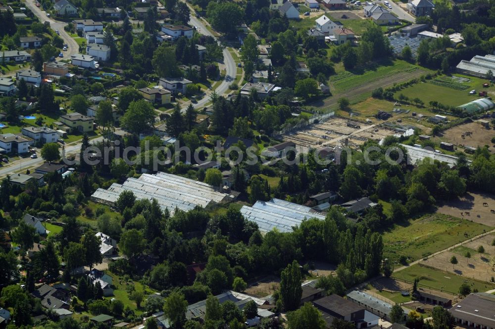 Aerial photograph Berlin - Development area of wasteland on the site of a former nurseryan der Pfauenkehre in Berlin in Germany