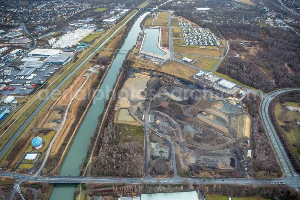 Aerial photograph Gelsenkirchen - Site development area of the former Zeche Graf Bismarck / remodeling to new construction with residential neighborhoods on the Rhine-Herne Canal in Gelsenkirchen in North Rhine-Westphalia NRW