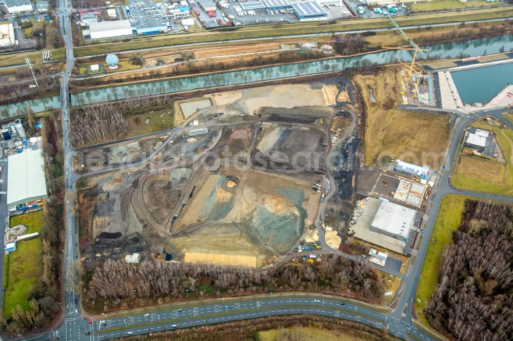 Aerial image Gelsenkirchen - Site development area of the former Zeche Graf Bismarck / remodeling to new construction with residential neighborhoods on the Rhine-Herne Canal in Gelsenkirchen in North Rhine-Westphalia NRW