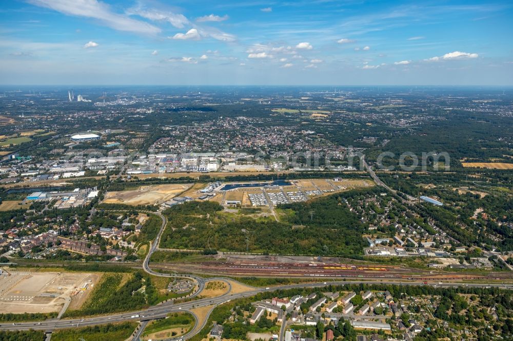 Gelsenkirchen from the bird's eye view: Site development area of the former Zeche Graf Bismarck / remodeling to new construction with residential neighborhoods on the Rhine-Herne Canal in Gelsenkirchen in North Rhine-Westphalia NRW