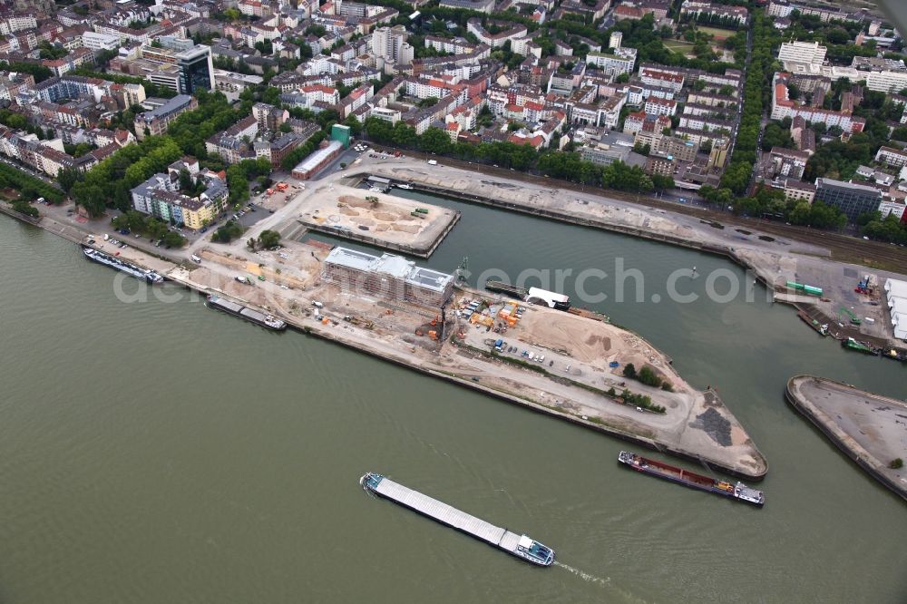 Mainz from the bird's eye view: Development area on grounds of the former customs and inland port on the banks of the River Main in Mainz in Rhineland-Palatinate