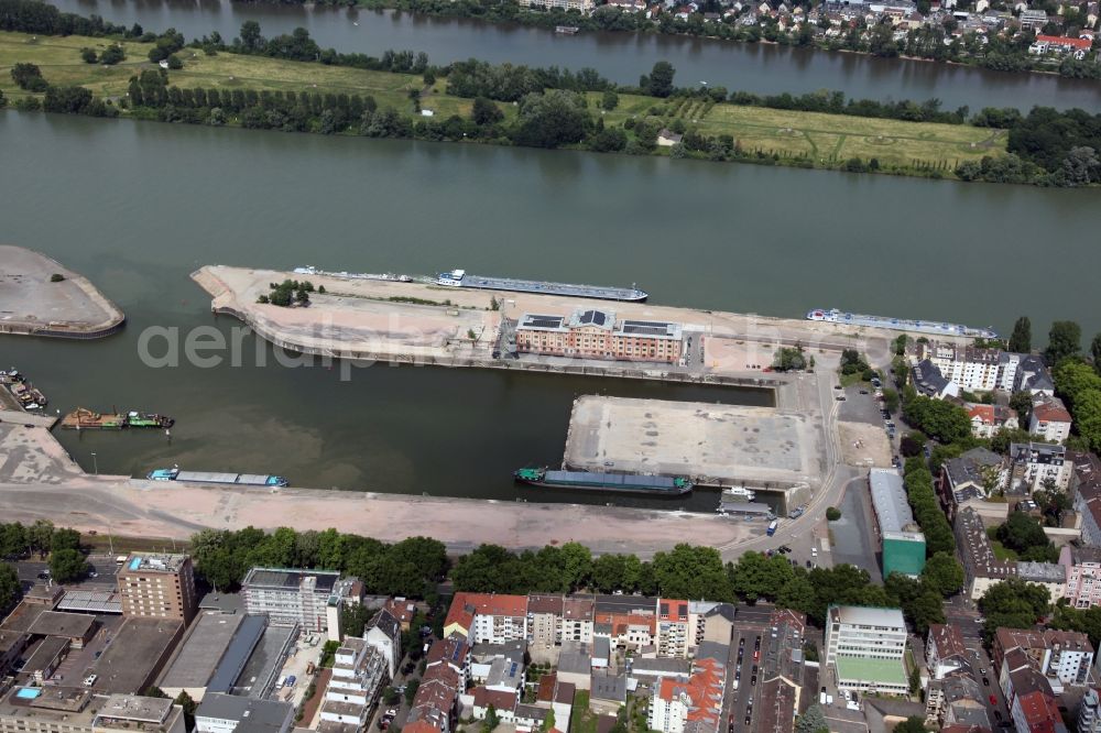 Mainz from above - Development area on grounds of the former customs and inland port on the banks of the River Main in Mainz in Rhineland-Palatinate