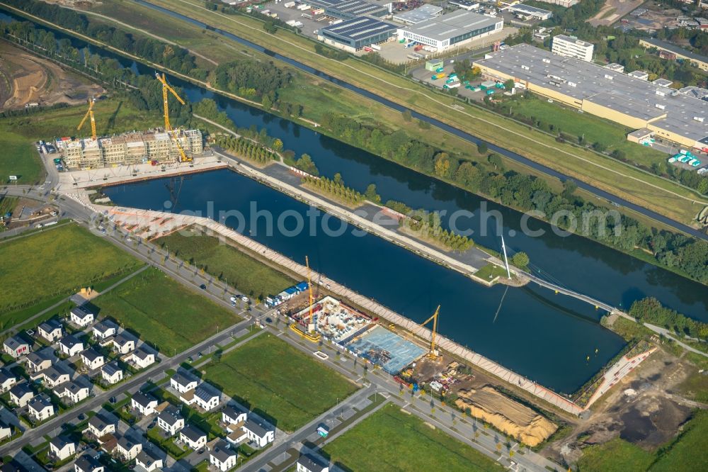 Gelsenkirchen from above - Development area of NRW.URBAN Service GmbH on the Graf Bismarck Hafenviertel at the Rhein-Herne-Kanal in the district Bismarck in Gelsenkirchen in the state North Rhine-Westphalia