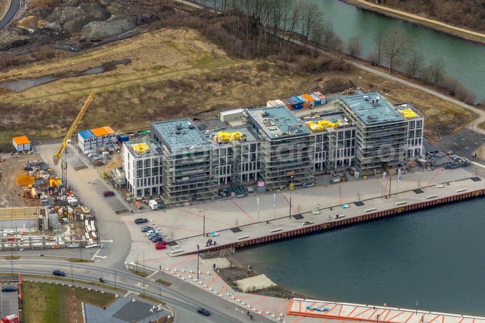 Aerial image Gelsenkirchen - Development area of NRW.URBAN Service GmbH on the Graf Bismarck Hafenviertel at the Rhein-Herne-Kanal in the district Bismarck in Gelsenkirchen in the state North Rhine-Westphalia