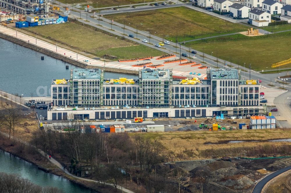 Aerial image Gelsenkirchen - Development area of NRW.URBAN Service GmbH on the Graf Bismarck Hafenviertel at the Rhein-Herne-Kanal in the district Bismarck in Gelsenkirchen in the state North Rhine-Westphalia