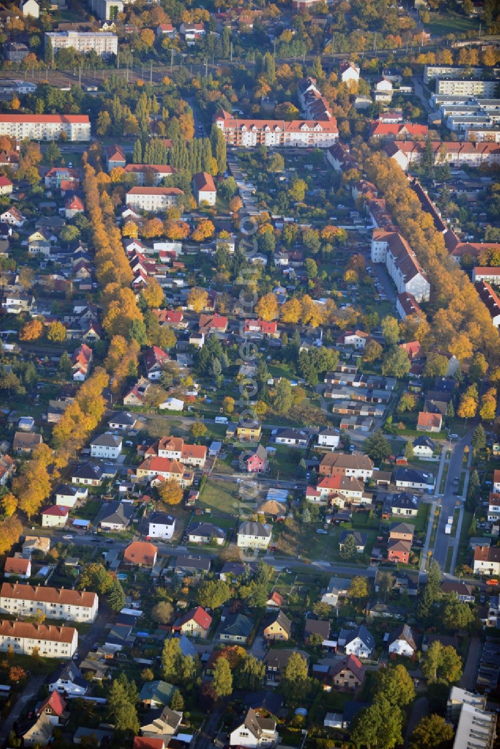 Aerial image Hennigsdorf - Development Area Heideweg, Kiefernstraße, Brandenburgische Straße in Hennigsdorf in Brandenburg