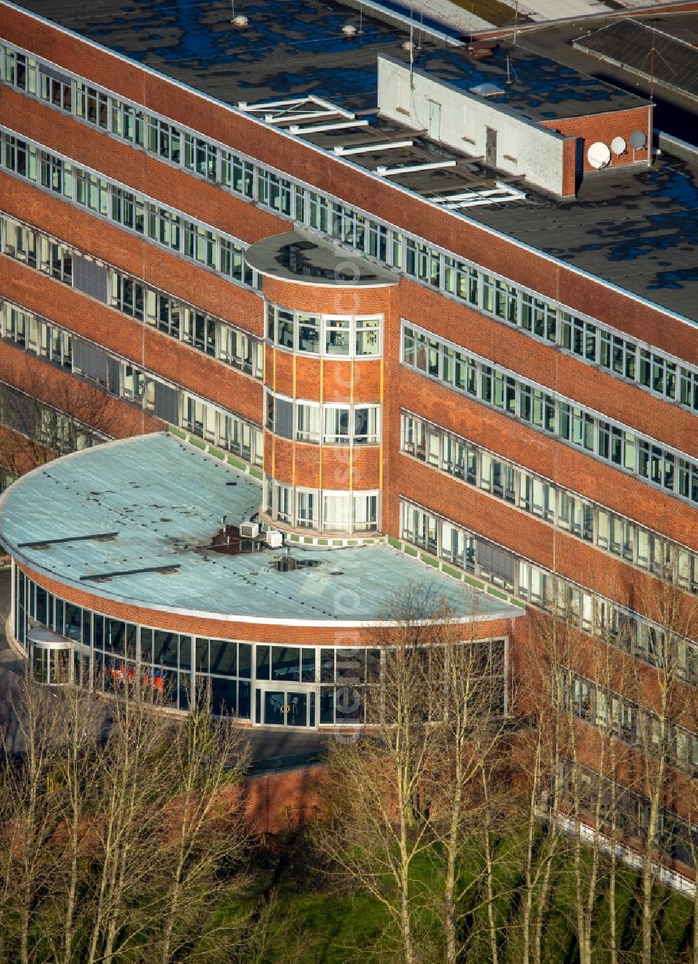 Aerial photograph Bochum - Development area of industrial wasteland AFG BochumAllgemeine Fahrzeug uebernahmegesellschaft mbH am Opelring in Bochum in the state North Rhine-Westphalia