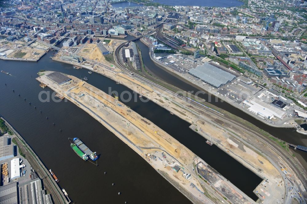 Hamburg from the bird's eye view: Development area of the industrial wasteland Baakenhafen on the Norderelbe at Baakenkai - Baakenstrasse - Versmannstrasse Kirchenpauerstrasse in the HafenCity district in Hamburg, Germany