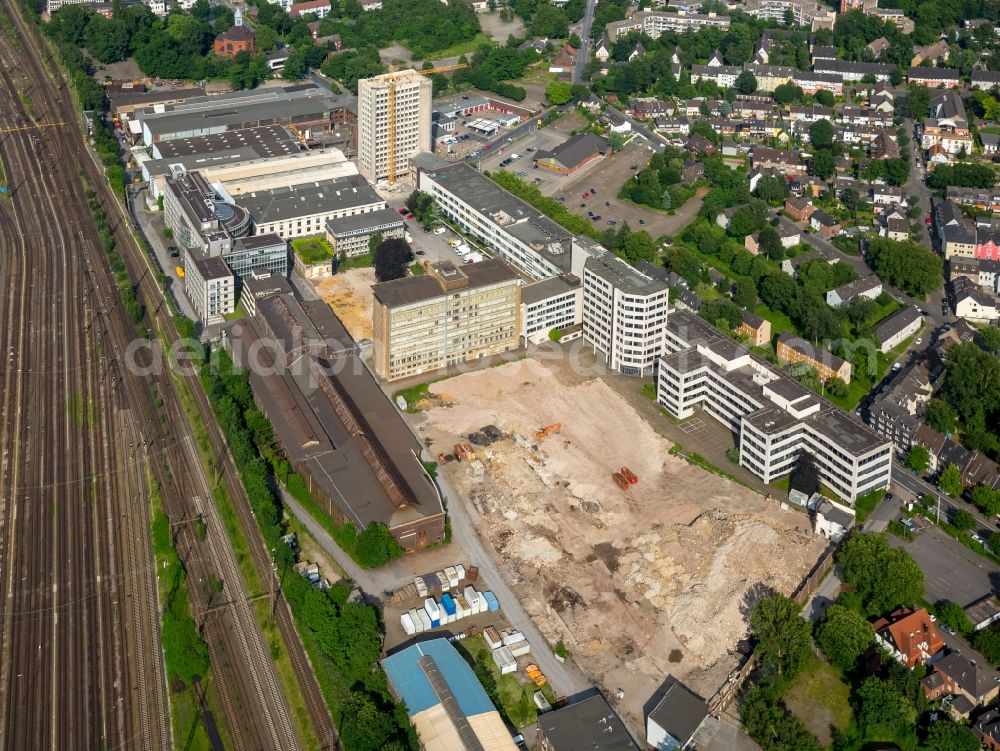 Oberhausen from the bird's eye view: Development area of industrial wasteland BABCOCK Fertigungszentrum GmbH on Duisburger Strasse in Oberhausen in the state North Rhine-Westphalia, Germany