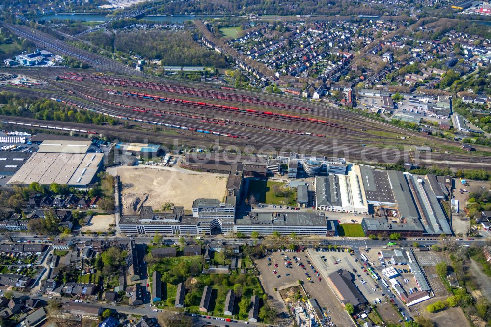 Aerial image Oberhausen - Development area of industrial wasteland BABCOCK Fertigungszentrum GmbH on street Duisburger Strasse in Oberhausen in the state North Rhine-Westphalia, Germany