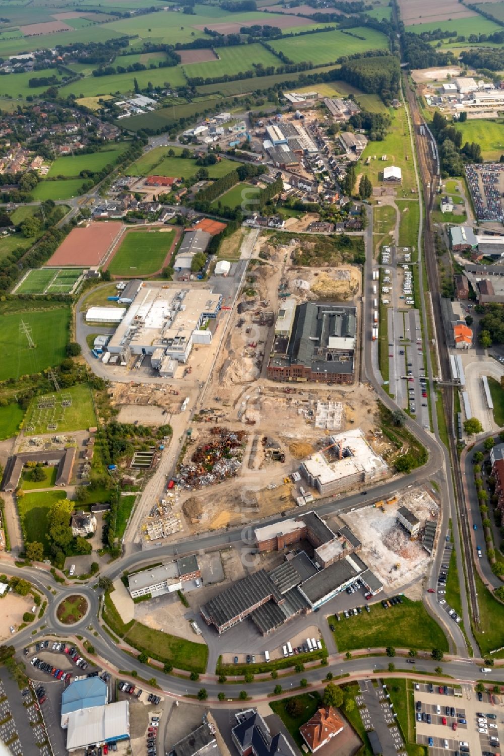 Aerial photograph Kleve - Development area of industrial wasteland Bensdorp- Gelaende in Kleve in the state North Rhine-Westphalia, Germany