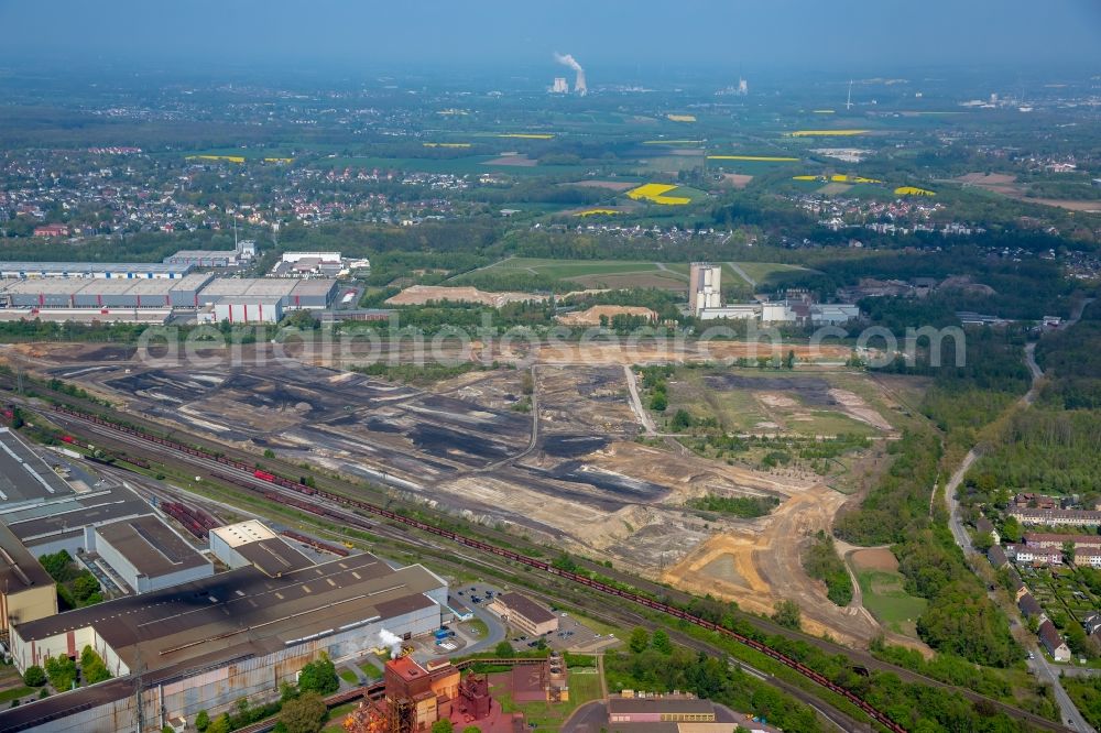 Aerial photograph Dortmund - Development area of the industrial chain of Dortmund Logistik GmbH on the site of the former Westfalenhuette in Dortmund, North Rhine-Westphalia