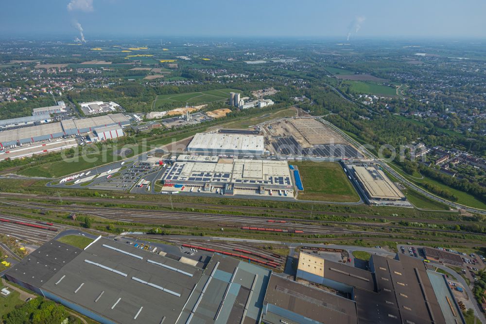 Aerial image Dortmund - Development area of the industrial chain of Dortmund Logistik GmbH on the site of the former Westfalenhuette in Dortmund, North Rhine-Westphalia