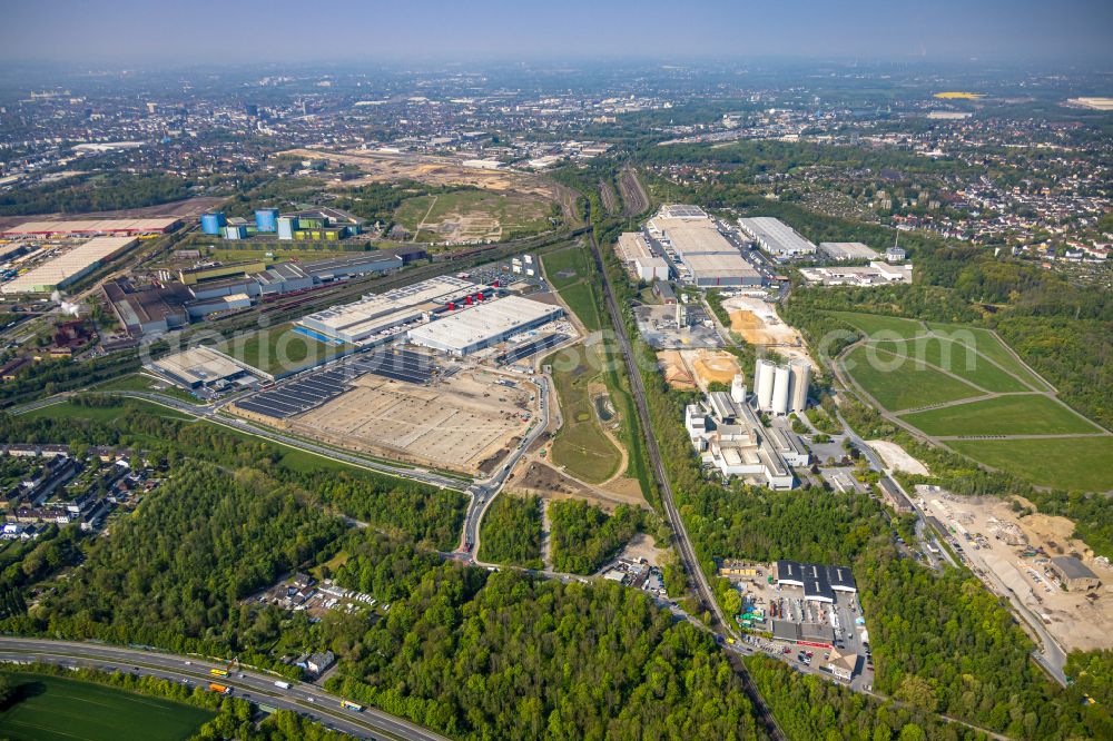 Aerial photograph Dortmund - Development area of the industrial chain of Dortmund Logistik GmbH on the site of the former Westfalenhuette in Dortmund, North Rhine-Westphalia