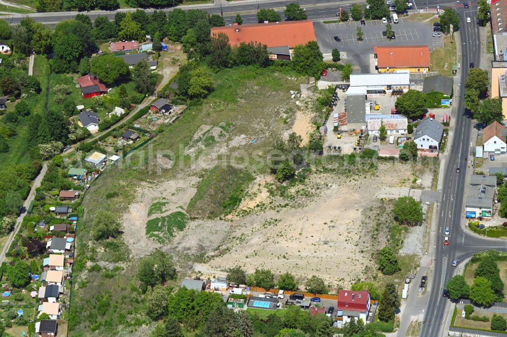 Aerial image Berlin - Development area of industrial wasteland on the former site of the Schirmer und Siebert Transport GmbH on Chemnitzer Strasse in the district Kaulsdorf in Berlin, Germany