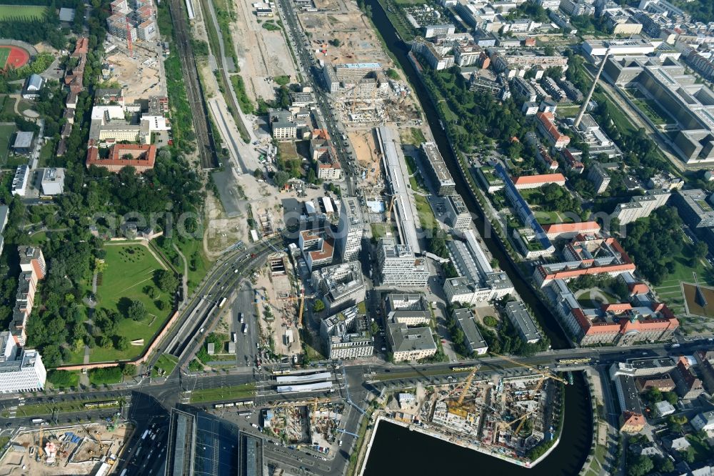 Berlin from the bird's eye view: Development area of industrial wasteland of Europa City along the Heidestrasse in the district Moabit in Berlin, Germany