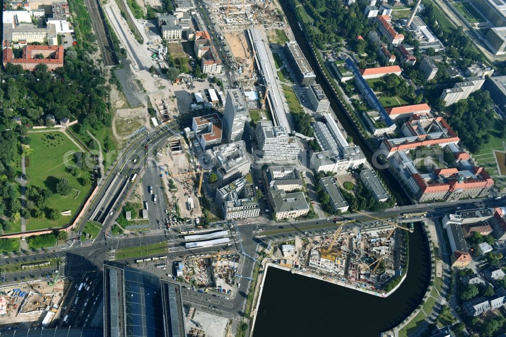 Aerial photograph Berlin - Development area of industrial wasteland of Europa City along the Heidestrasse in the district Moabit in Berlin, Germany