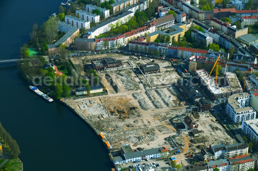 Berlin from above - Development area of industrial wasteland Fliesssstrasse - Hasselwerderstrasse - Spreestrasse in the district Schoeneweide in Berlin, Germany