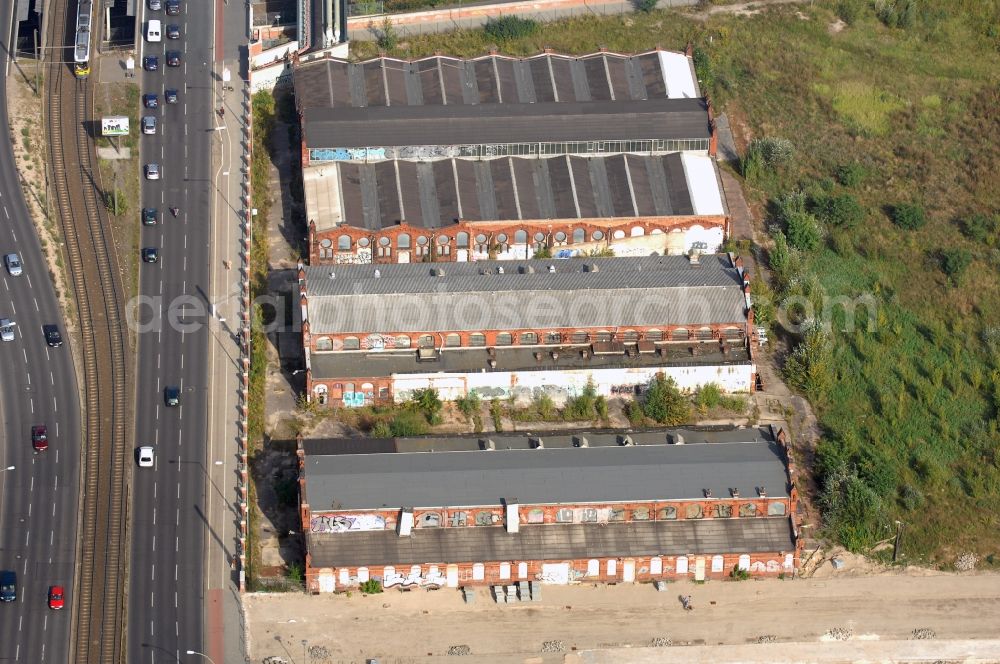 Aerial image Berlin - Development area of industrial wasteland Gelaende of Alten Schlachthof on Eldenaer Strasse - Thaerstrasse in the district Friedrichshain in Berlin, Germany