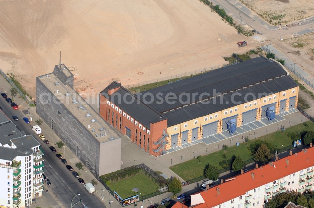 Aerial photograph Berlin - Development area of industrial wasteland Gelaende of Alten Schlachthof on Eldenaer Strasse - Thaerstrasse in the district Friedrichshain in Berlin, Germany