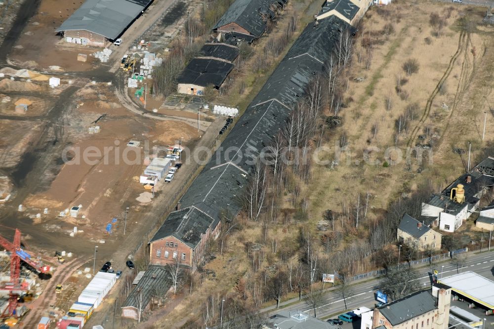 Chemnitz from above - Development area of industrial wasteland to the railway tracks and warehouses of old shunting and goods station of Deutsche Bahn in Chemnitz in Saxony