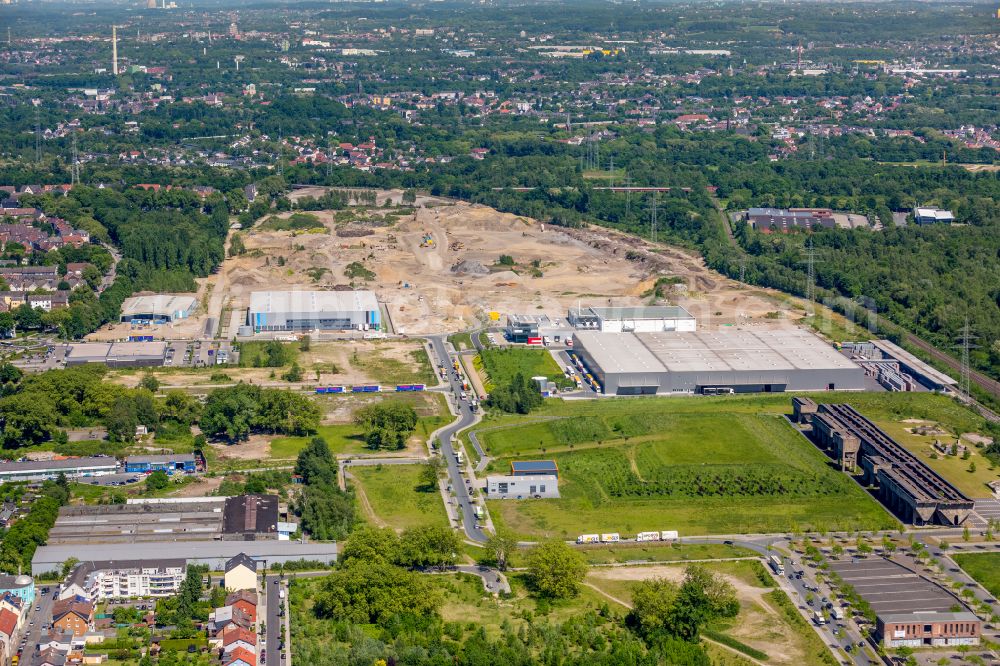 Aerial photograph Gelsenkirchen - Development area of industrial wasteland Industriepark Schalker Verein in Gelsenkirchen at Ruhrgebiet in the state North Rhine-Westphalia, Germany