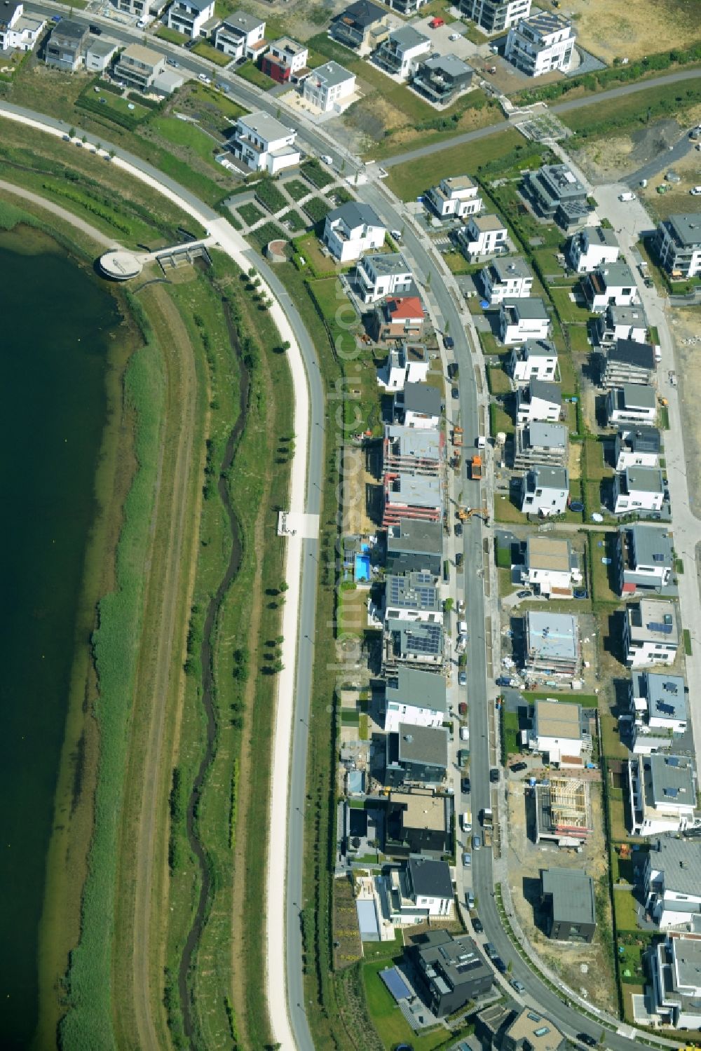 Aerial image Dortmund - Development area of industrial wasteland Phoenix See in Dortmund in the state North Rhine-Westphalia