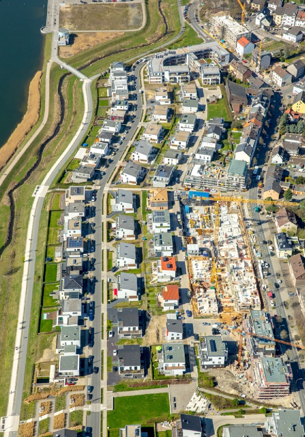 Dortmund from the bird's eye view: Development area of industrial wasteland Phoenix See in Dortmund in the state North Rhine-Westphalia