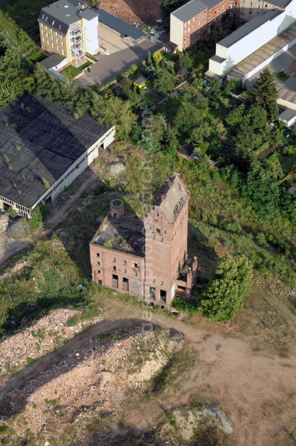 Magdeburg from above - Development area of industrial wasteland on Sieverstorstrasse in the district Alte Neustadt in Magdeburg in the state Saxony-Anhalt, Germany