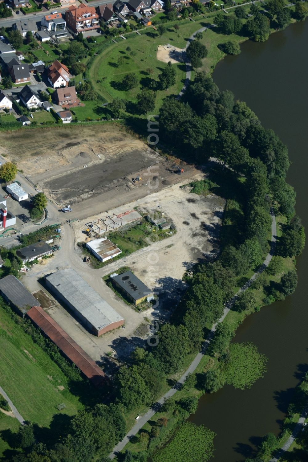 Aerial image Ibbenbüren - Development area of industrial wasteland the construction of a multi-family house residential area in Ibbenbueren in the state North Rhine-Westphalia