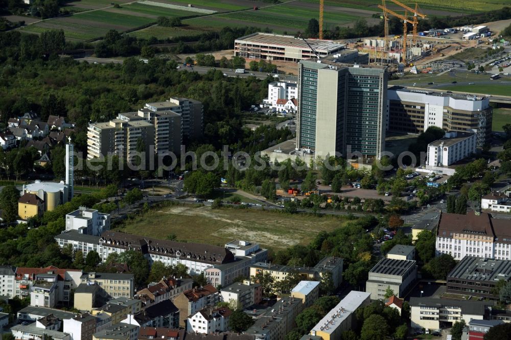 Offenbach am Main from above - Development area of industrial wasteland zum Stadtquartier Kaiserlei Quartier of CG - Group in Offenbach am Main in the state Hesse