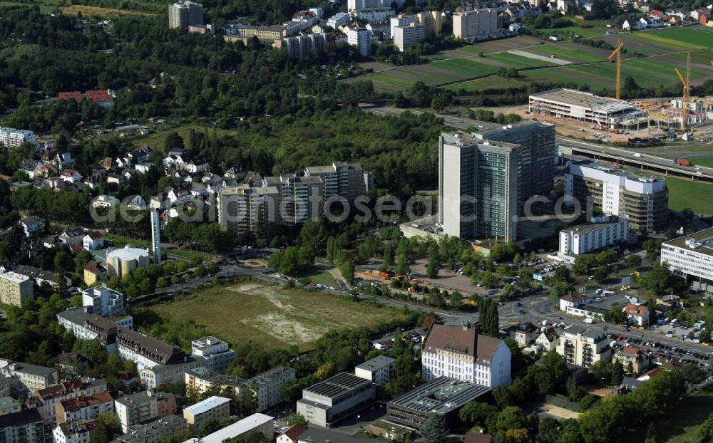 Aerial photograph Offenbach am Main - Development area of industrial wasteland zum Stadtquartier Kaiserlei Quartier of CG - Group in Offenbach am Main in the state Hesse