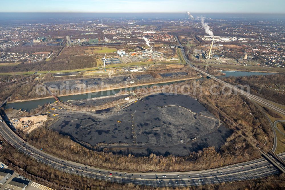 Aerial photograph Essen - developing field of residential and commercial space Freiheit Emscher in the district Vogelheim in Essen at Ruhrgebiet in the state North Rhine-Westphalia, Germany