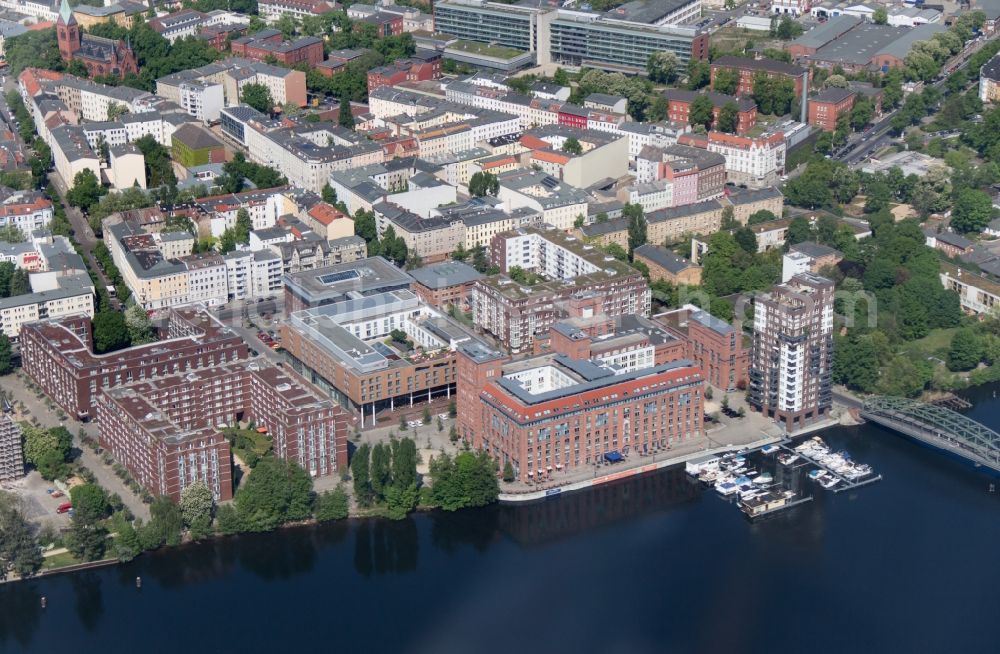 Berlin from above - Development area of the residential development area of the Water Town of Spandau in Berlin