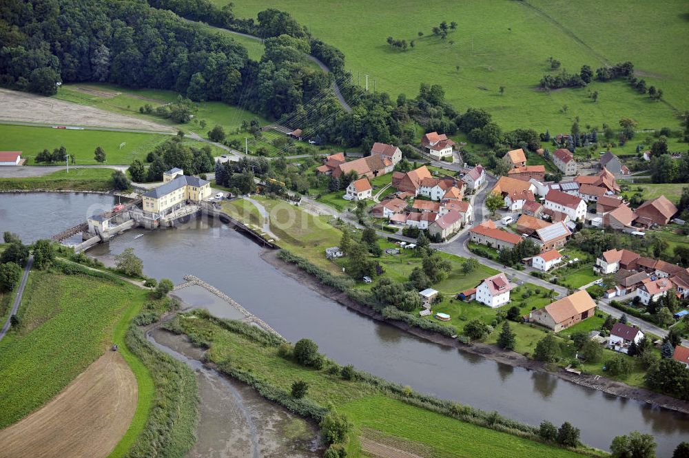 Krauthausen from the bird's eye view: Das Wasserkraftwerk über die Werra im Ortsteil Pferdsdorf-Spichra. Das Kraftwerk wurde von 1923 bis 1925 erbaut und nach 14 Jahren Pause seit 1998 wieder durch die E.ON.Thüriner Energie betrieben. The hydropower plant across the Werra River near the district Pferdsdorf-Spichra.