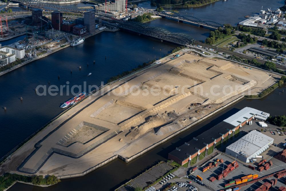 Aerial image Hamburg - Demolition work on the site of the former logistics center ruin Ueberseezentrum on Schuhmacherwerder - Moldauhafen in the district Kleiner Grasbrook in Hamburg, Germany