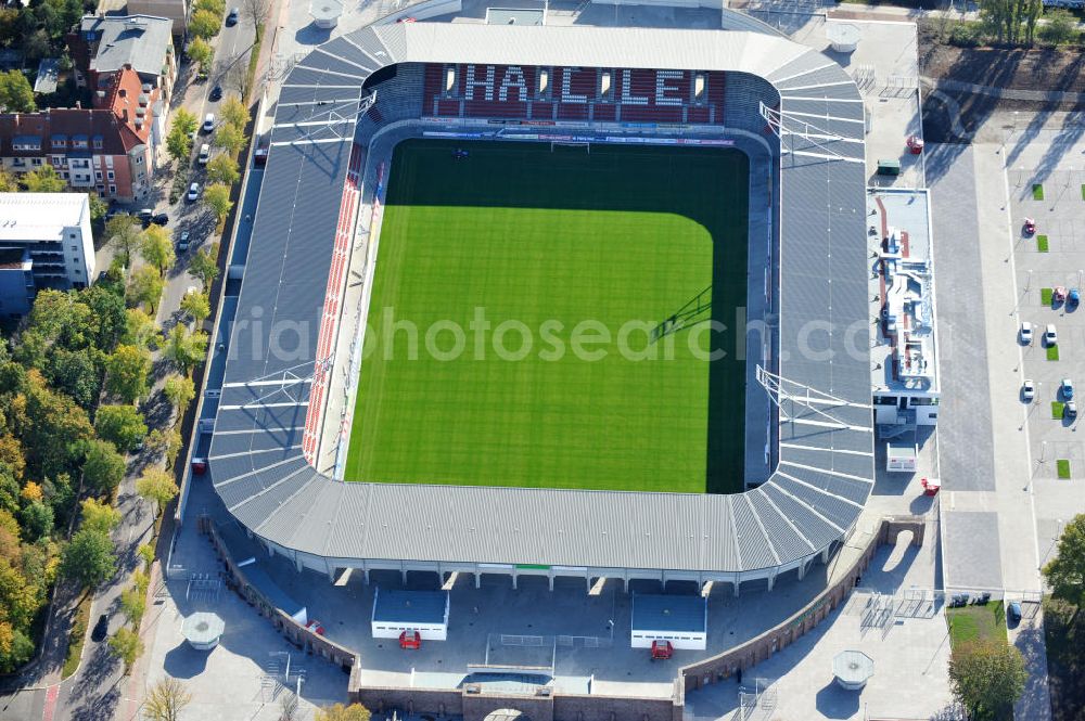 Aerial photograph Halle / Saale - Der Erdgas Sportpark in Halle / Saale ( vorher Kurt-Wabbel- Stadion ) wurde neu saniert. Das neue Stadion ist mit einer Flutlichtanlage ausgestattet und hat außer den Zuschauerplätzen, VIP-Logen und einen Business Bereich. The Erdgas Sportpark in Halle / Saale was refurbished. The new stadium has floodlights, VIP-lodges and a business area.