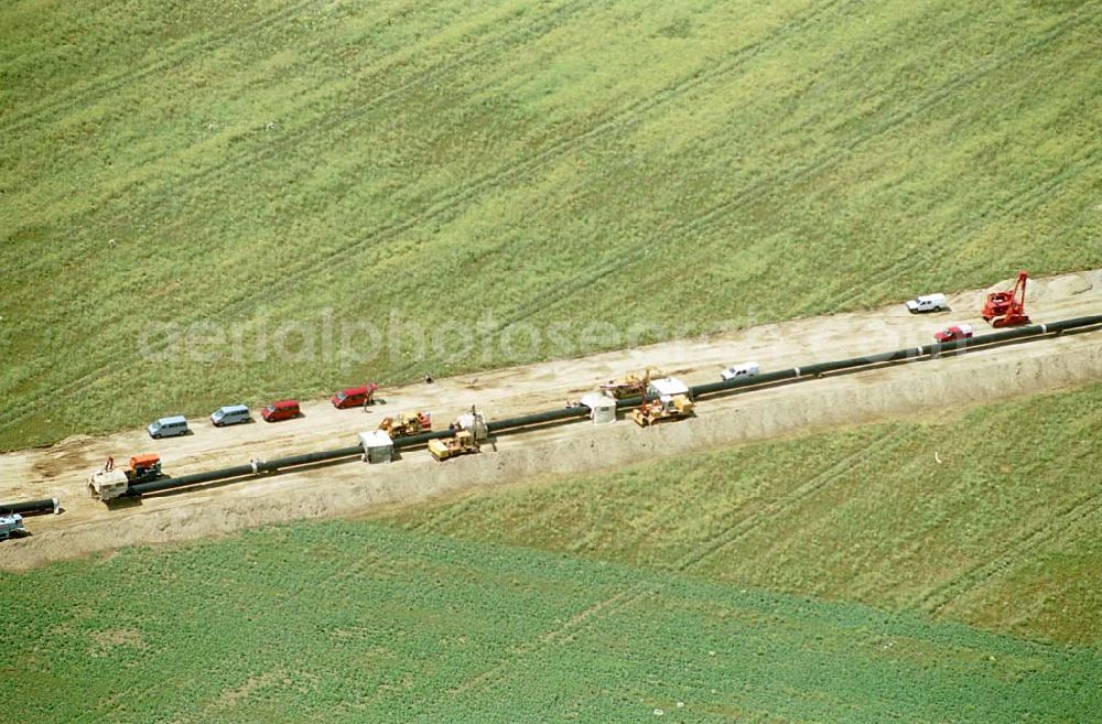 Bernau - Werneuchen / Brandenburg from above - Erdgasleitungsbau zwischen Bernau und Werneuchen. Datum: 24.06.03