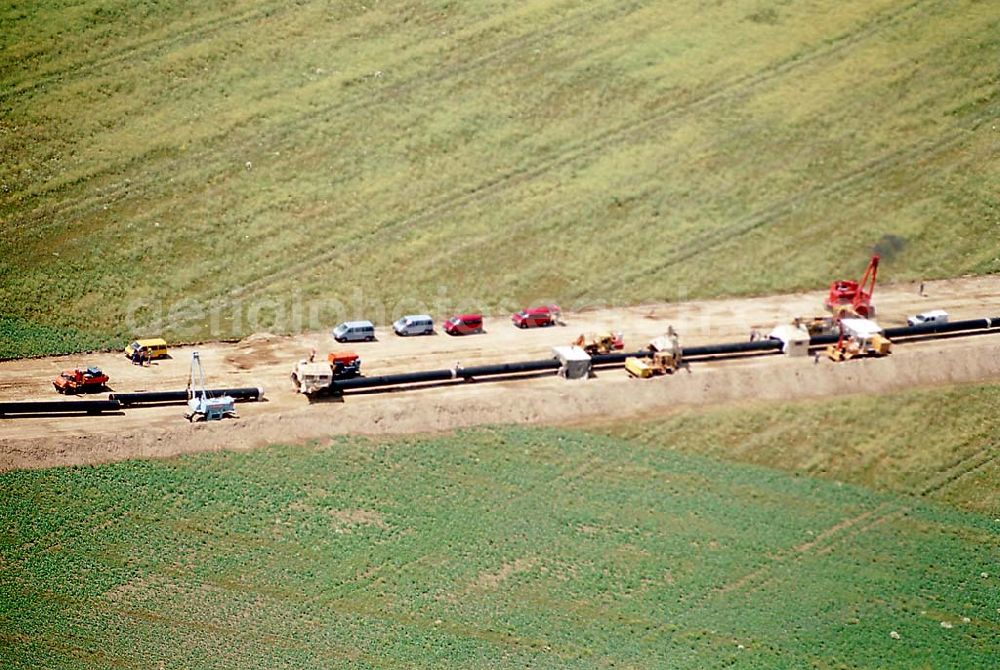 Aerial photograph Bernau - Werneuchen / Brandenburg - Erdgasleitungsbau zwischen Bernau und Werneuchen. Datum: 24.06.03