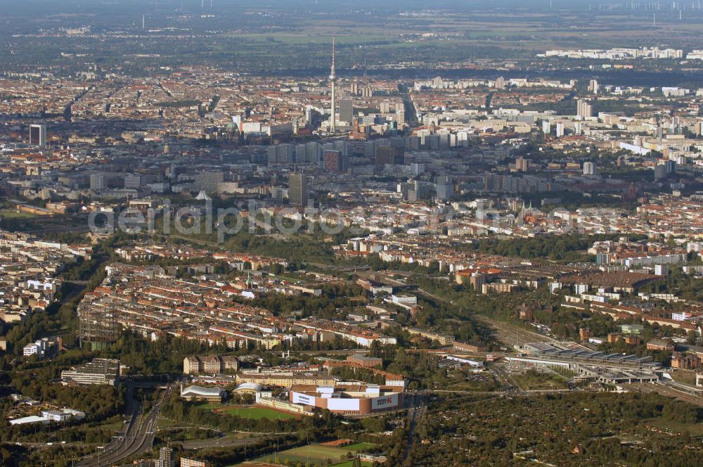 Aerial image Berlin - Eröffnung des bisher größten Berliner Möbelhauses der Firma KRAFT / Möbel Höffner am Sachsendamm in Schöneberg. 40 000 Quadratmeter Verkaufsfläche auf vier Etagen, 20 000 Quadratmeter Lager und 500 neue Arbeitsplätze wird es dann vor Ort geben. Ausführende Baufirma ist die Klebl GmbH,Gößweinstraße 2,92318 Neumarkt,Tel.: (0 91 81) 9 00-0 frank.michaela@klebl.de,E-Mail: klebl@klebl.de